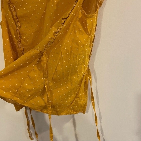 MADEWELL blouse womens yellow Side-Tie Ruffle Peplum Top in Polka Dot small - Picture 6 of 10
